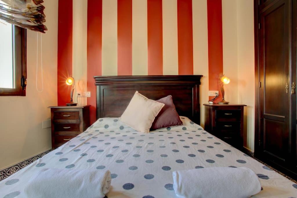 רונדה Apartamento Duplex Centro Con Garaje Gratuito מראה חיצוני תמונה